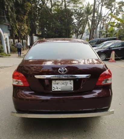 toyota-belta-family-used-car-2005-big-2