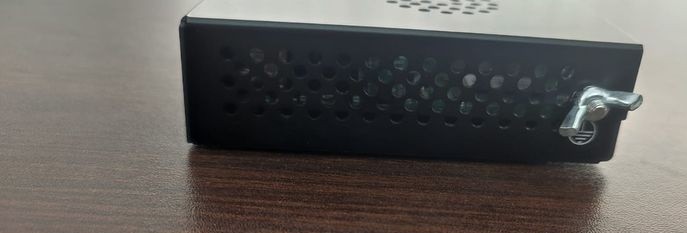 mikrotik-rb450gx4-gigabit-ethernet-router-with-case-big-1