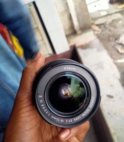 canon-18-55-kit-lens-big-2