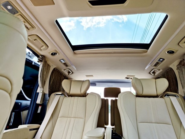 toyota-alphard-2020-executive-lounge-big-3