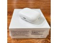 air-pods-pro-2nd-generation-small-0
