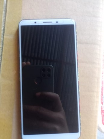 vivo-y71-big-0