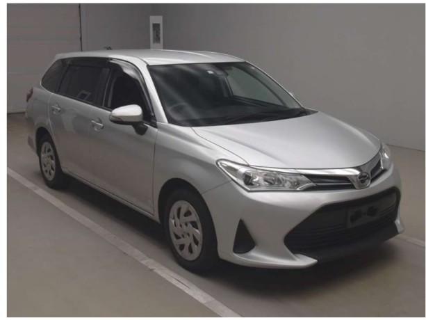 toyota-fielder-x-big-0