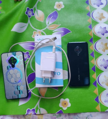 aamra-vivo-s1-pro-14500tk-used-big-0