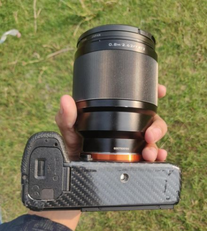 a7rii-full-frame-camera-big-1