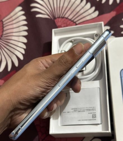 google-8-pro-12128gb-full-boxed-used-big-1