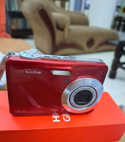 kodak-easy-share-c180-big-1